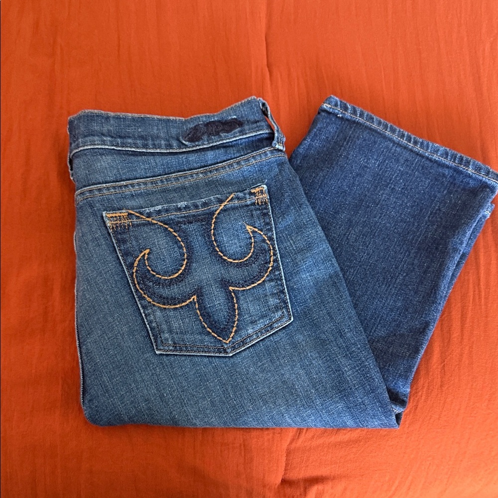 Classic Blue Denim Straight Crop Shorts with Embroidered Detail